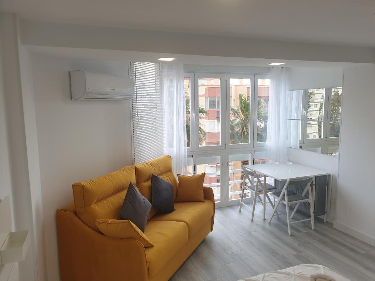 Estudio Amalfi Torre Del Mar Dış mekan fotoğraf