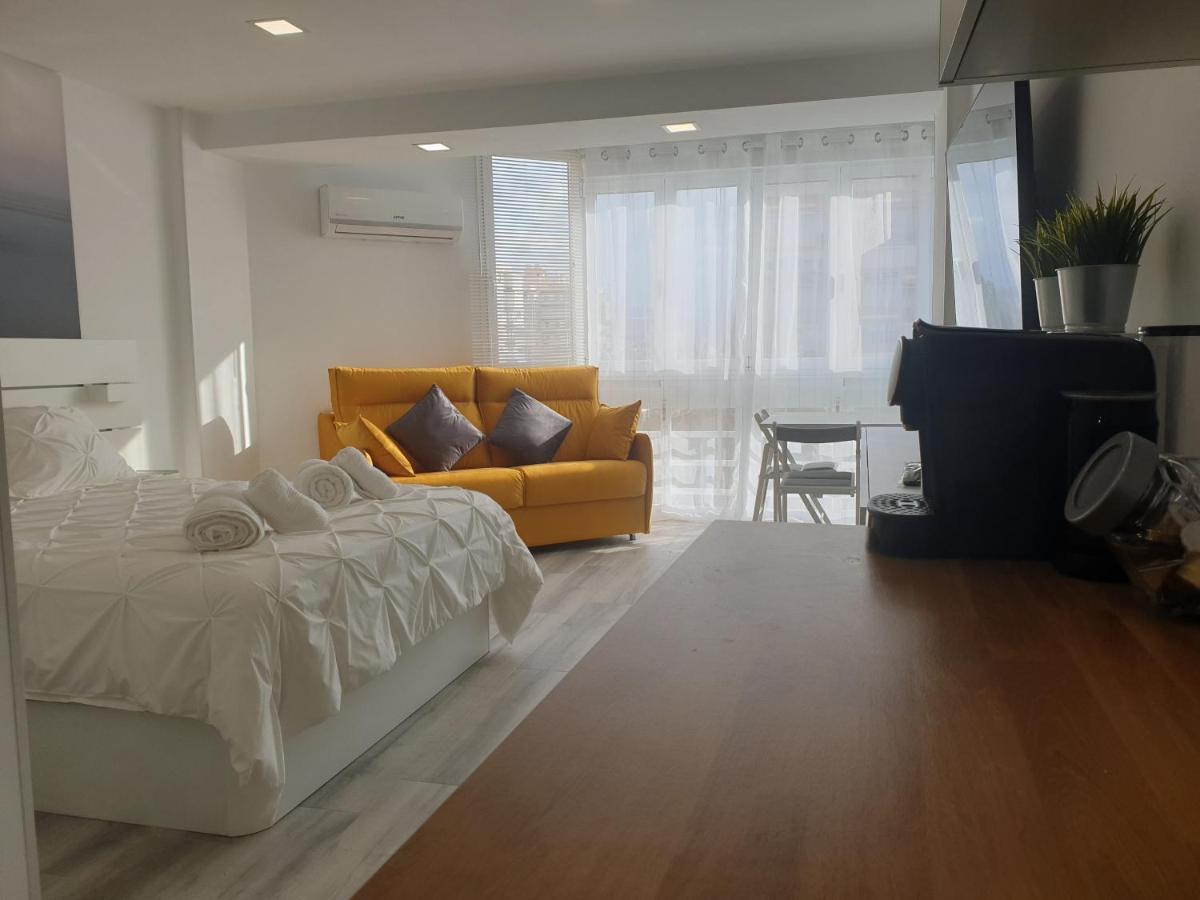Estudio Amalfi Torre Del Mar Dış mekan fotoğraf